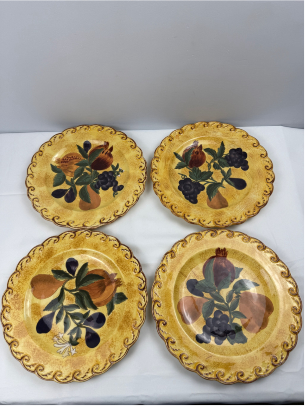 Raymond Waites Pompeii Dinnerware Set of 4 Yellow Brown Fruit Plates
